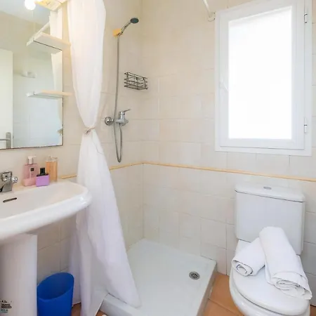 Alcudia House شقة *